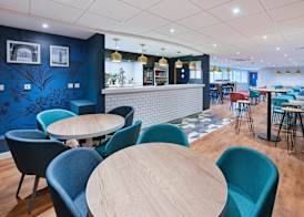 Travelodge London Chessington Tolworth 5