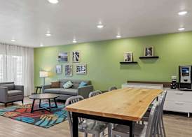 WoodSpring Suites Loves Park - Rockford 3