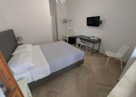 Napoli City Inn 5