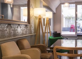 Hotel Magenta 38 by Happyculture 5