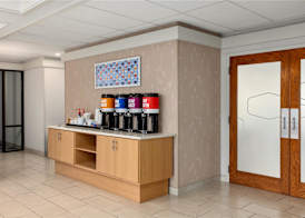 Hampton Inn Springfield-South 3