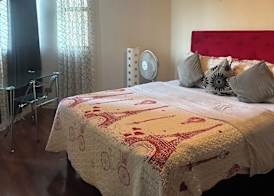 Central Suites 4