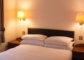 Abbey Lodge Hotel 4