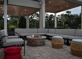 Home2 Suites by Hilton Lake City 2
