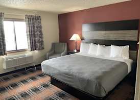Baymont by Wyndham Waupun 3