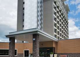 DoubleTree by Hilton Raleigh Crabtree Valley 2