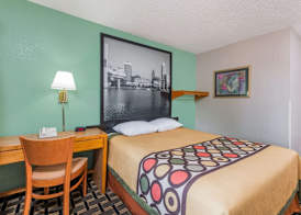 Super 8 by Wyndham Twinsburg/Cleveland Area 4