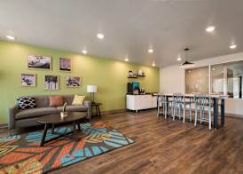 WoodSpring Suites Cocoa Beach - Rockledge 3