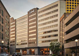 Graduate by Hilton Iowa City 4
