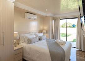 Grand House Lodge And SPA Jeffreys Bay 3