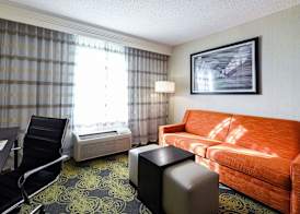 Holiday Inn CHARLOTTESVILLE-UNIV AREA by IHG 3