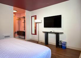 The Buxton, BW Signature Collection by Best Western 5