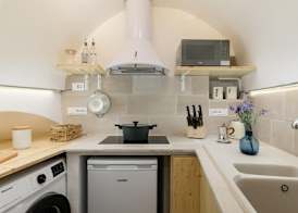Cozy Historic Home by Wonderful Italy 2