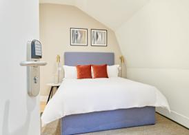 The Prince Hotel Vauxhall Central London Riverside 5