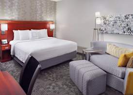 Courtyard by Marriott Greensboro 4