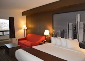 Super 8 by Wyndham Ambassador Bridge Windsor ON 3