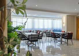 Xemxija Bay Hotel 2