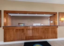 Days Inn by Wyndham Columbia Kentucky 4