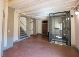 Borgo Santa Croce Apartment by Mamo Florence 3