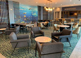 La Quinta Inn & Suites by Wyndham Galveston North at I-45 2