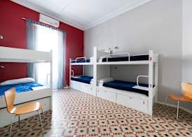 Red Nest Hostel 5
