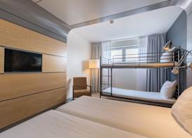 Leonardo Hotel Almere City Center 2