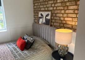 Bushey Guest House 5