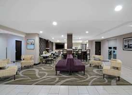 La Quinta by Wyndham Knoxville North I-75 5