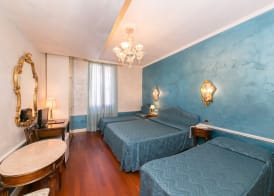 Pantalon Hotel 5