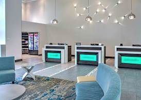 Embassy Suites by Hilton Indianapolis North 5
