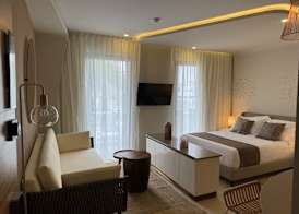 Alizee Tower 5