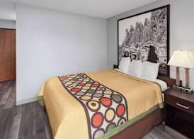 Super 8 by Wyndham Sun Prairie/Madison E 5