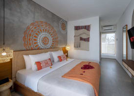Roomates Beach Hostel Canggu by Ini Vie Hospitality 2