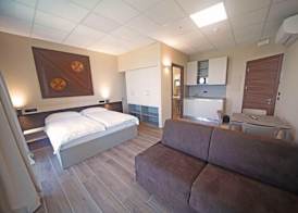 Smeraldo dip Villa Canneto 5