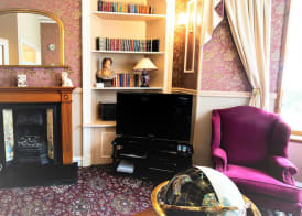 West End Hotel 5