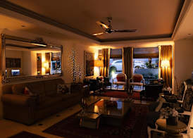 Best Western Plus Embassy Hotel 4