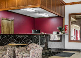 Econo Lodge Inn & Suites Enterprise 3
