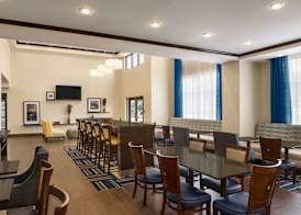 Hampton Inn & Suites Lavonia 4