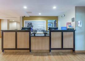 Hampton Inn Groton 2