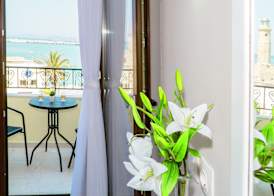 Faros Rooms 5