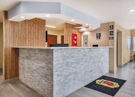 Super 8 by Wyndham Joliet 2