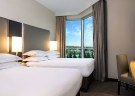 Hilton Toronto/Markham Suites Conference Centre & Spa 4