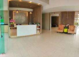 Embryo Hotel 3