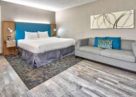 Country Inn & Suites by Radisson, Hampton Coliseum 4
