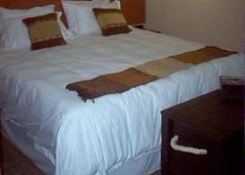 A La Martha's Air-Port Guest House 4