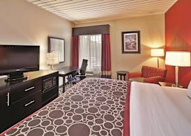 La Quinta by Wyndham Elkview - Charleston NE 5