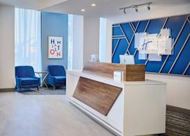 Holiday Inn Express Hamilton - Upper James by IHG 2