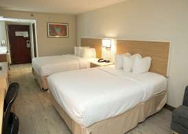 Wyndham Garden Duluth 4