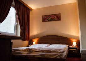 Hotel West 5