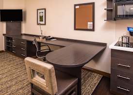 Candlewood Suites KANSAS CITY SPEEDWAY by IHG 3